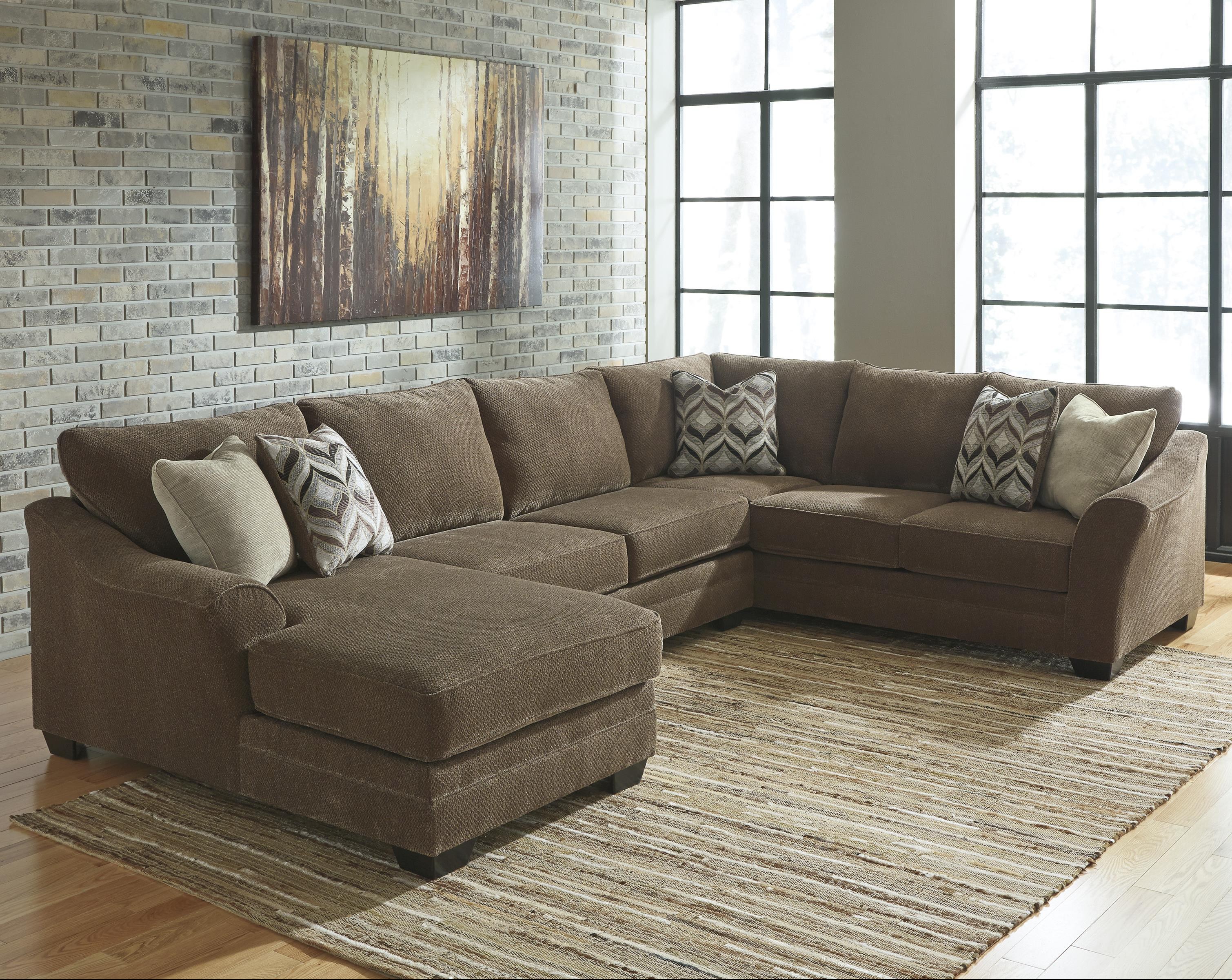Benchcraft Justyna Contemporary 3-Piece Sectional with Left Chaise