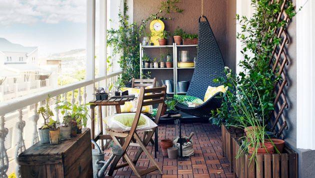 17 Attractive Small Balcony Designs That Everyone Will Adore