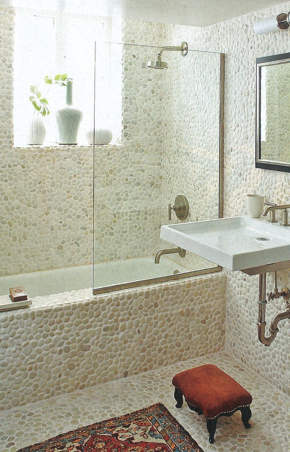 Bold Design Ideas for Small Bathrooms - Small Bathroom Decor