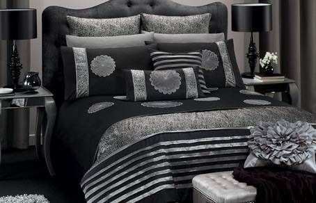 Black And Silver Bedroom Decorating Ideas