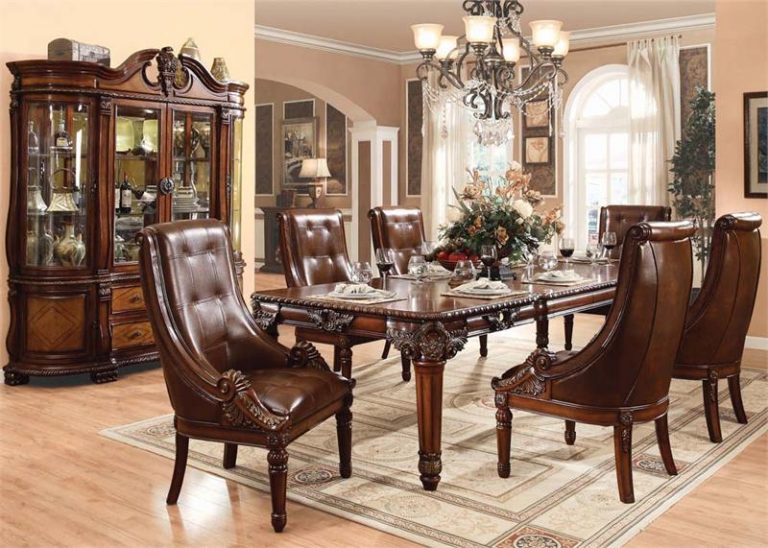Cherry Dining Room Set And Hutch