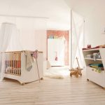 Modern Kids Room Furniture Set with Convertible Baby Crib â
