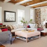 Live like a royal family by using cottage style living room