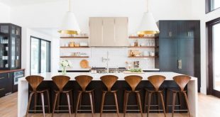 40 Captivating Kitchen Bar Stools For Any Type Of Decor