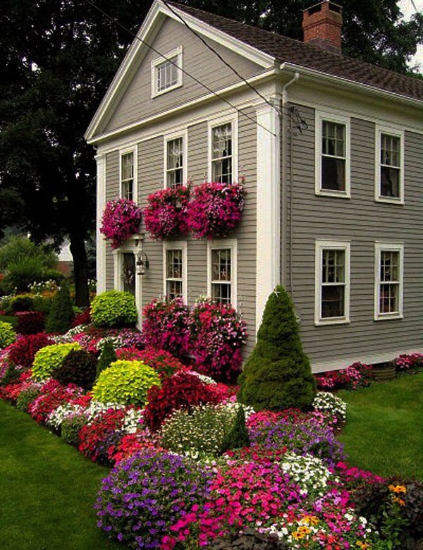 Curb Appeal: 20 Modest yet Gorgeous Front Yards