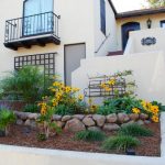 Small Front Yard Landscaping Ideas | HGTV