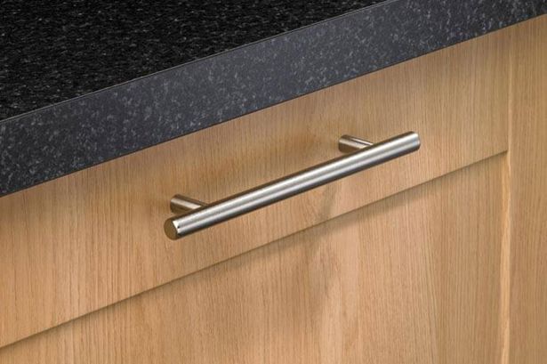 Give amazing look to kitchen cupboard handles with new styles