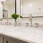 20+ Simple Bathroom Wall Decor Ideas | Shutterfly