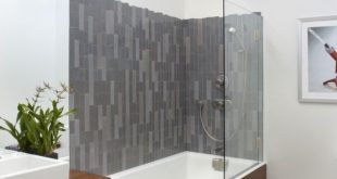 Choose stylish modern bathtubs with shower for comfortable bathe