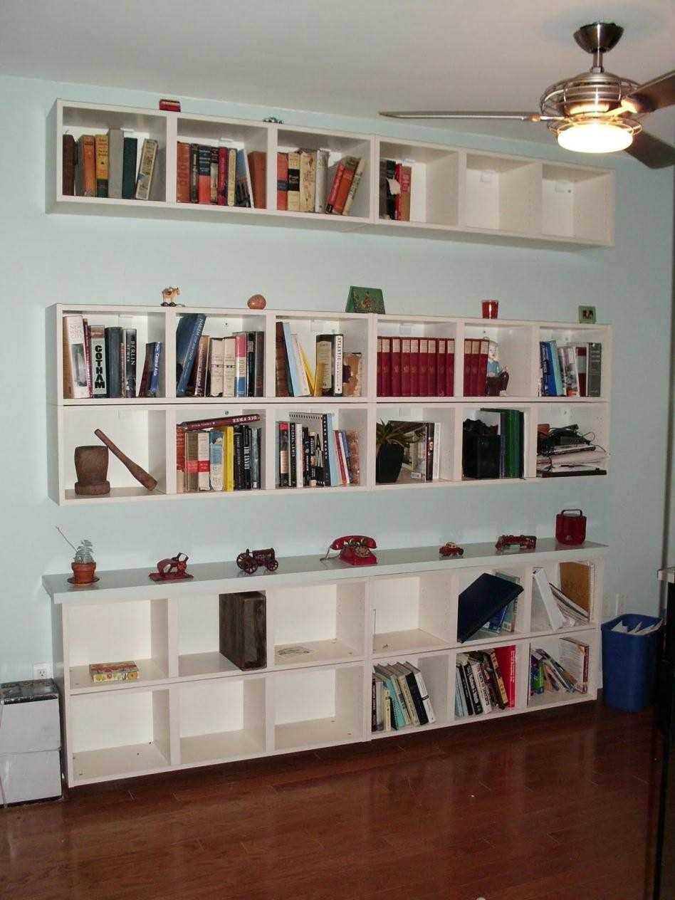 Keep arranged your books with modern diy bookshelves for small spaces