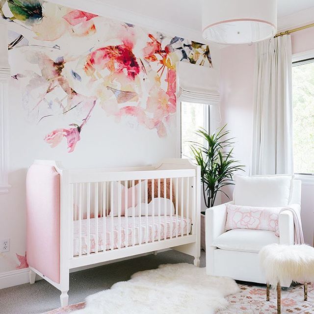 Girl Nursery Ideas for a Practical and Comfortable Room