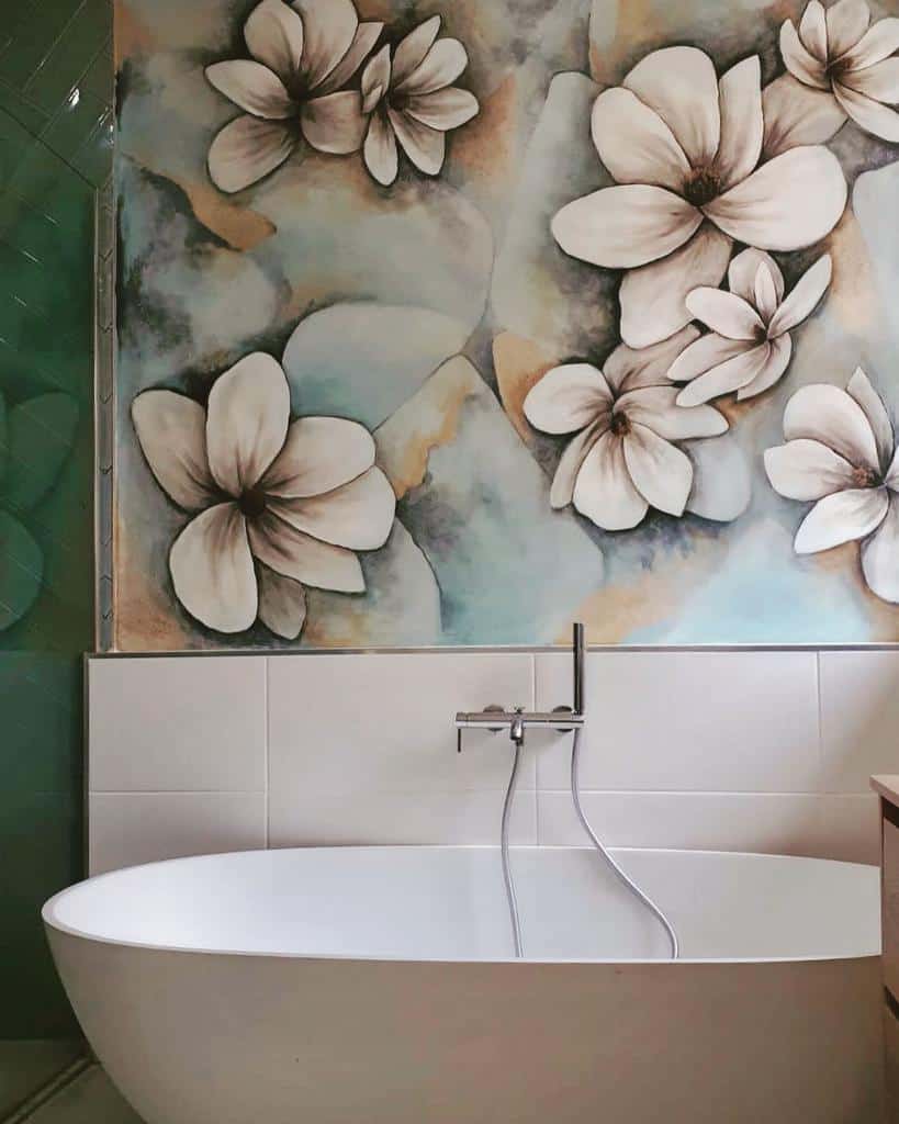Flower mural, bathroom, white bathtub 