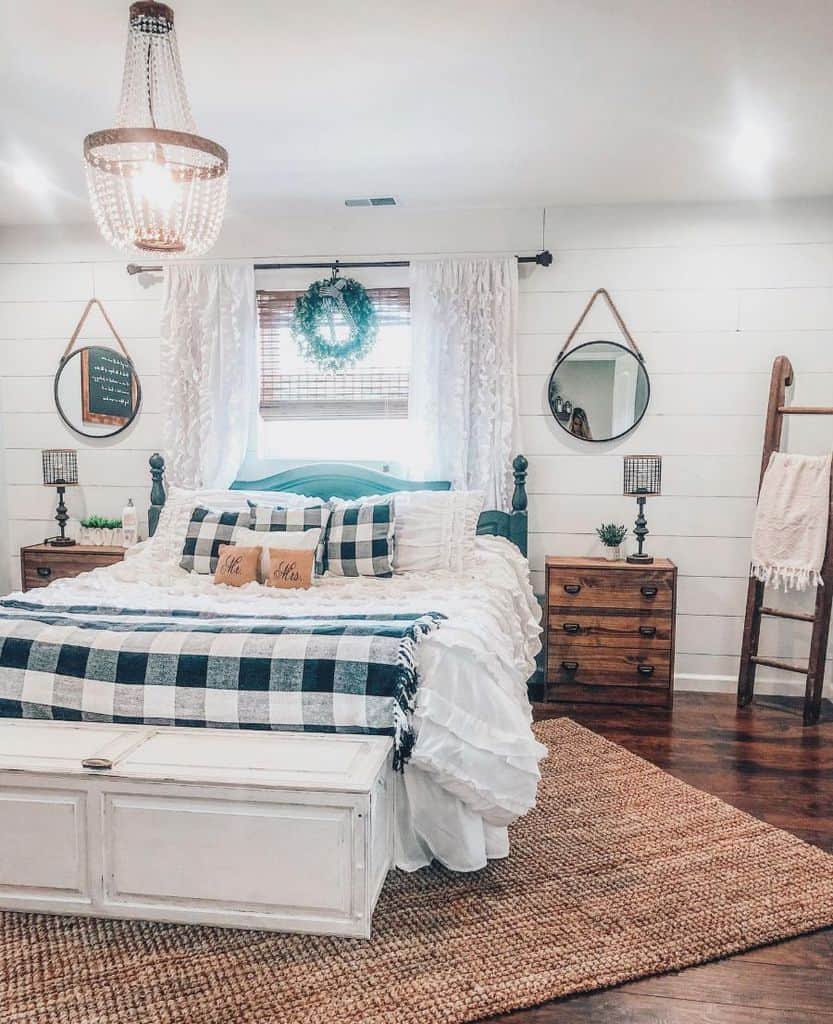 Quaint, modern farmhouse bedroom with white dresser 