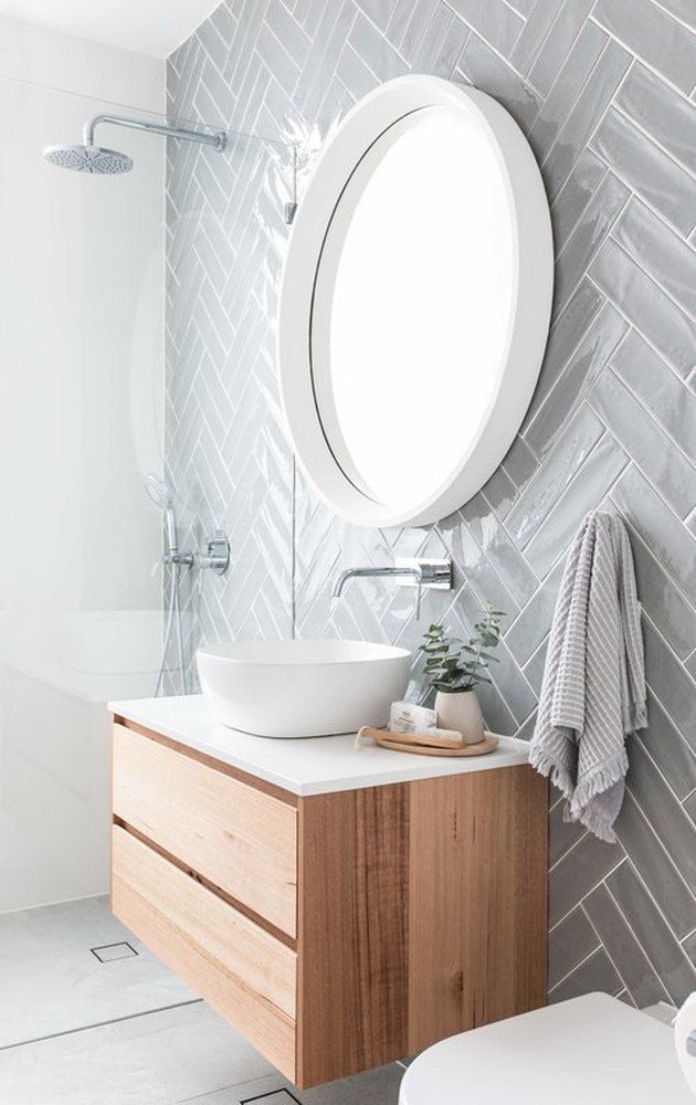 Creative Bathroom Wall Tile Ideas for Compact Spaces