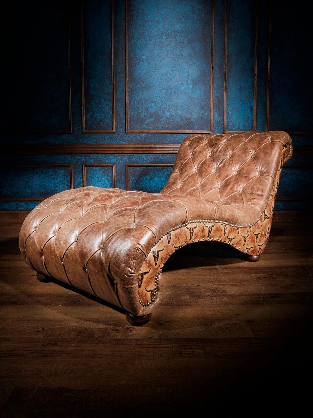 The Timeless Elegance of Leather Chaise