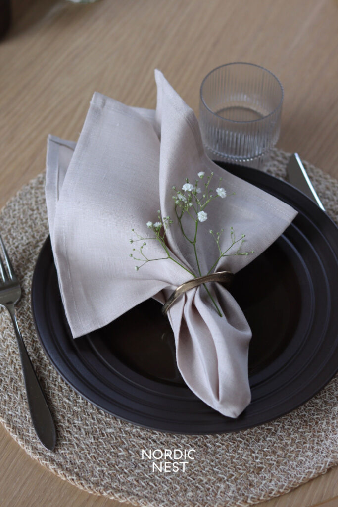 Dinner Table Setting Ideas