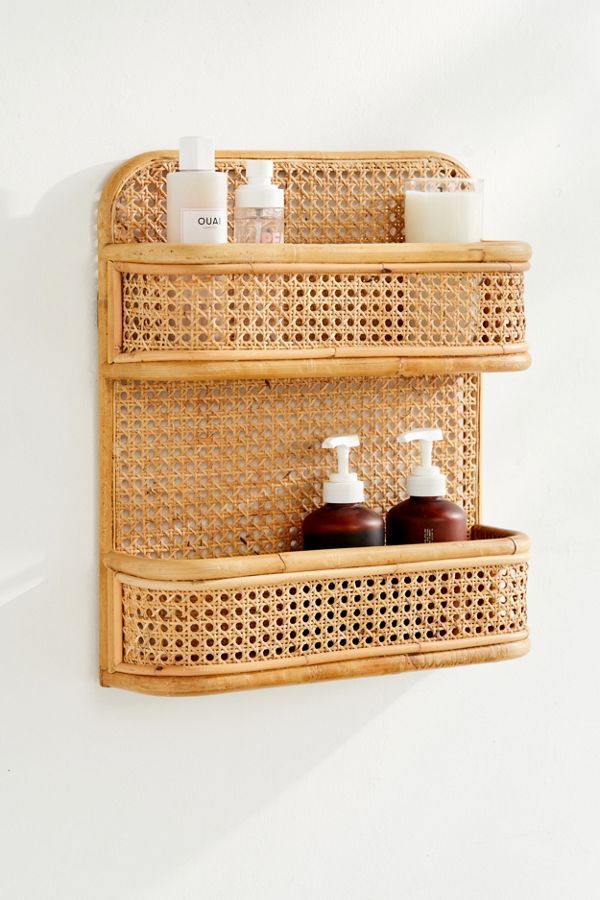 Organizing Your Bathroom with Stylish Storage Shelves and Baskets