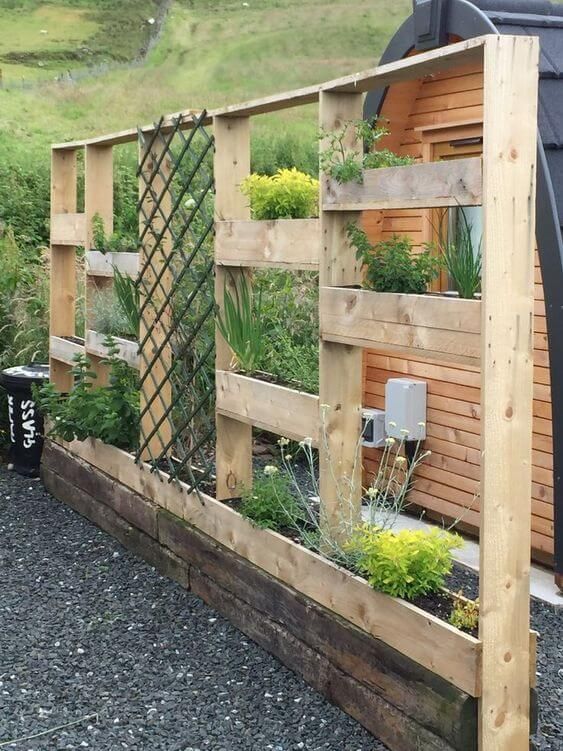 Creative Ways to Use Pallets for Your Garden Transformation