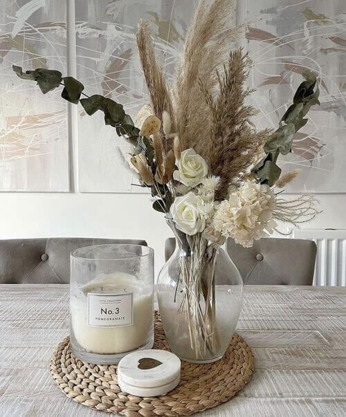 Elegant Dining Table Centerpiece Ideas for Your Next Dinner Party