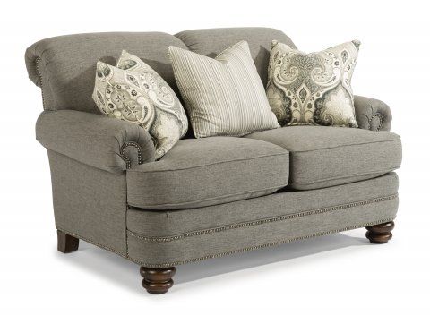 Experience the Comfort and Style of Flexsteel Sofas and Loveseats for Your Living Room