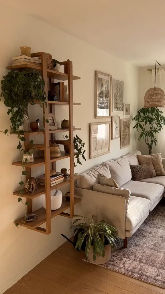 Exquisite Elegance: Lavish Interiors for Your Living Room