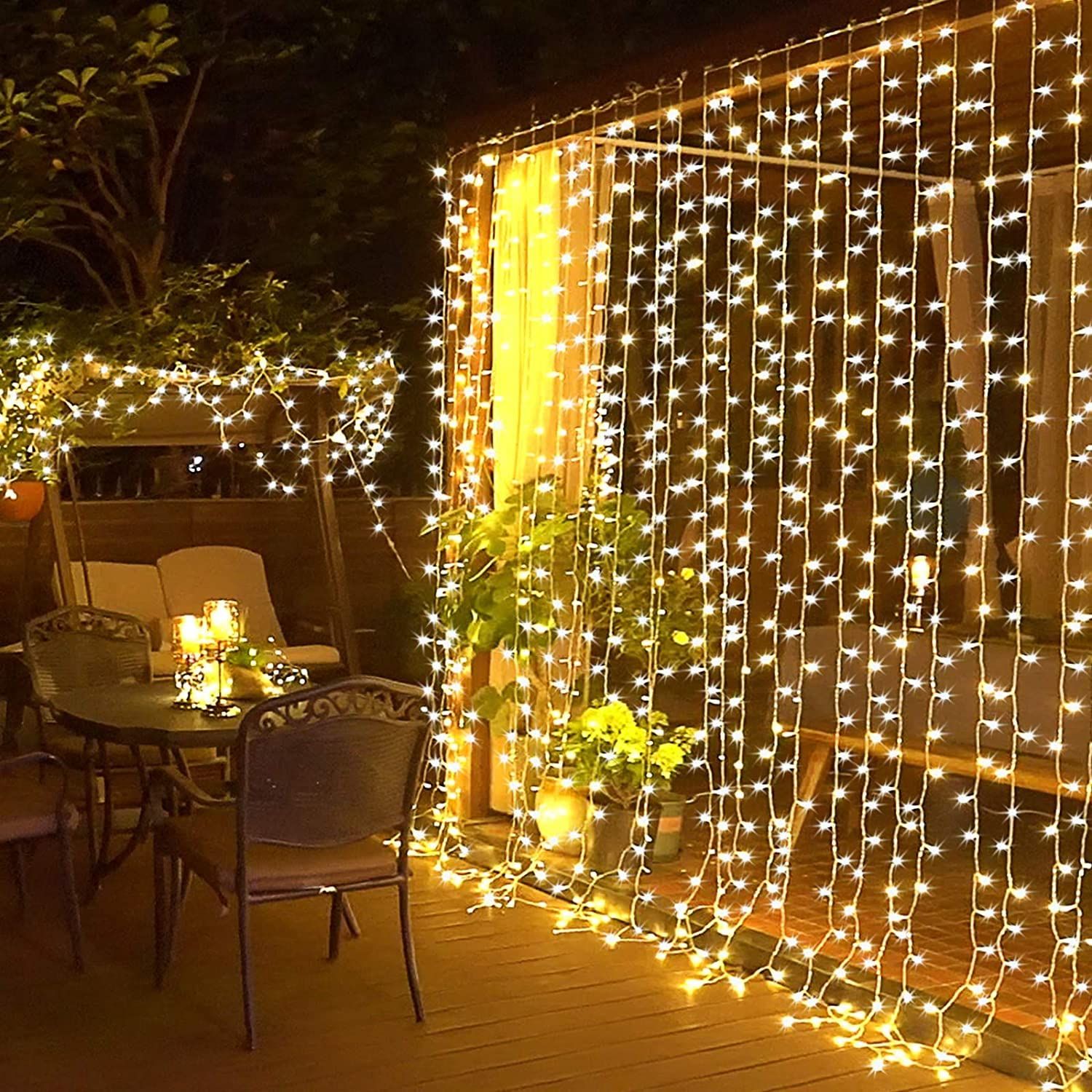 Festive Holiday Curtains for a Merry Christmas