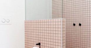 bathroom wall tile ideas for small bathrooms