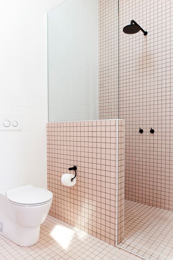 Innovative Bathroom Wall Tile Ideas for Small Spaces