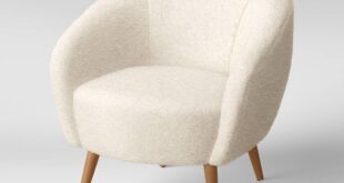 accent chairs for small spaces