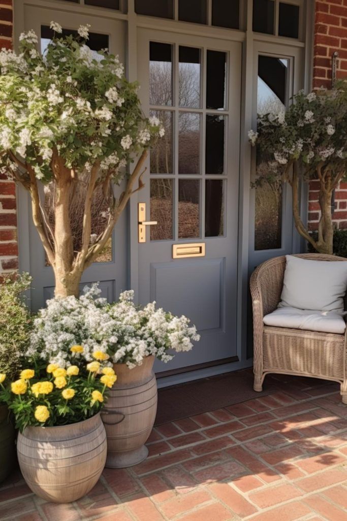 Stunning Spring Porch Decor Ideas for a Fresh and Inviting Outdoor Space