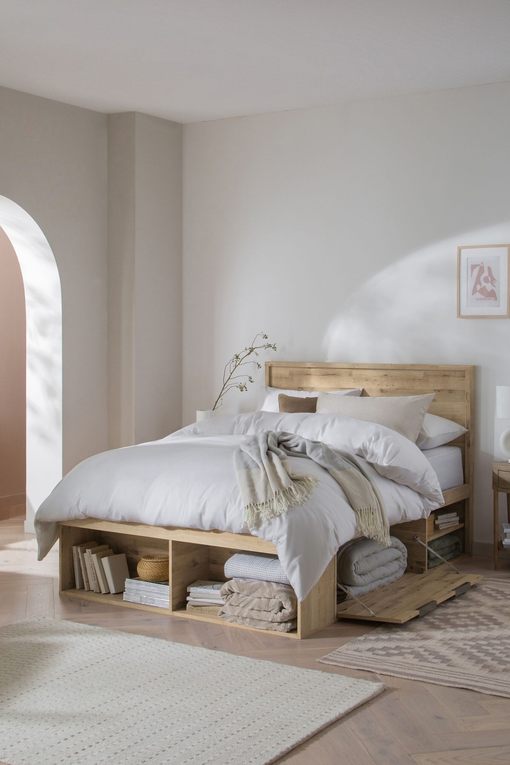 The Benefits of Platform Bed Frames for Modern Bedrooms