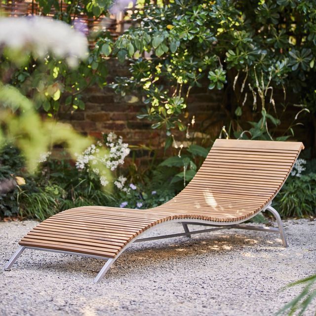 The Ultimate Relaxation Spot: Sun Loungers to Recline and Unwind