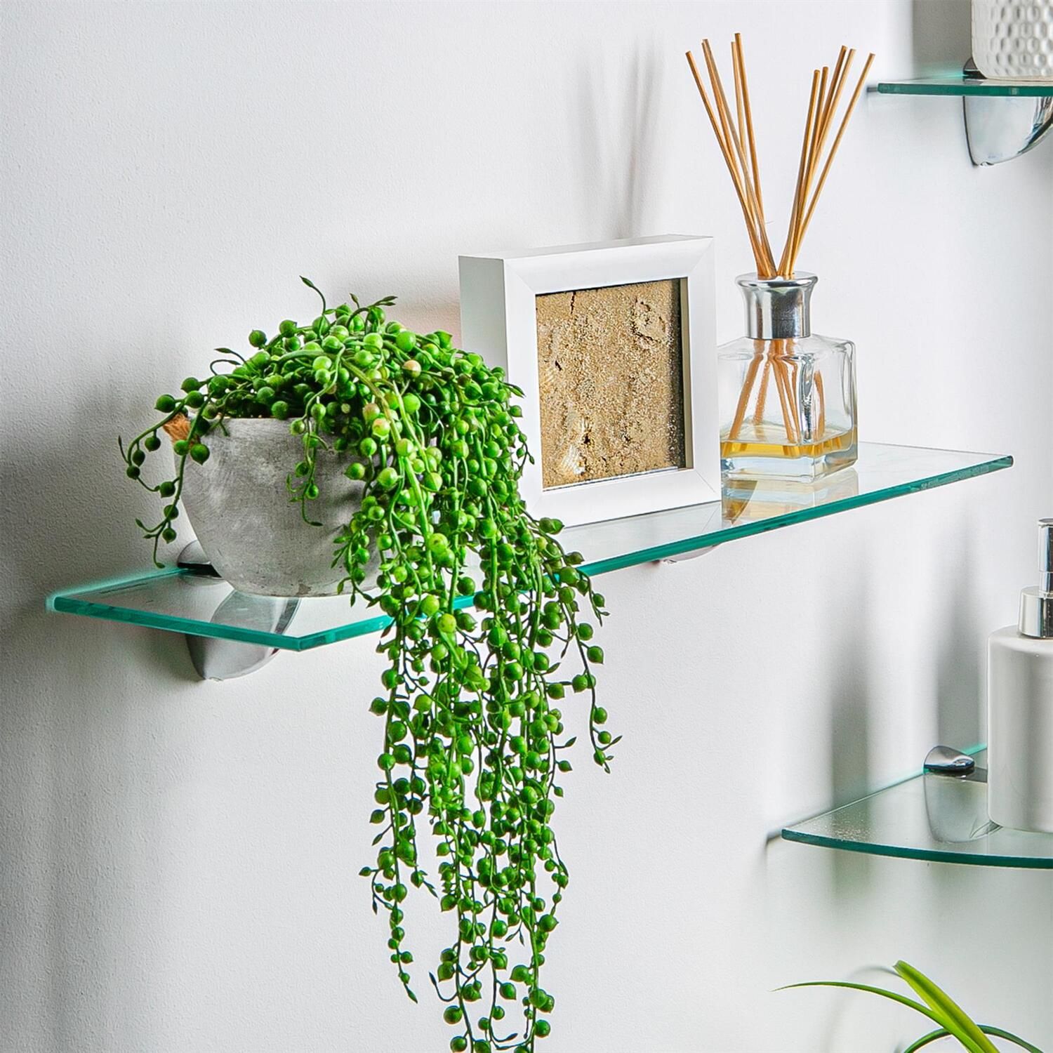 The Versatility of Floating Glass Bathroom Shelves