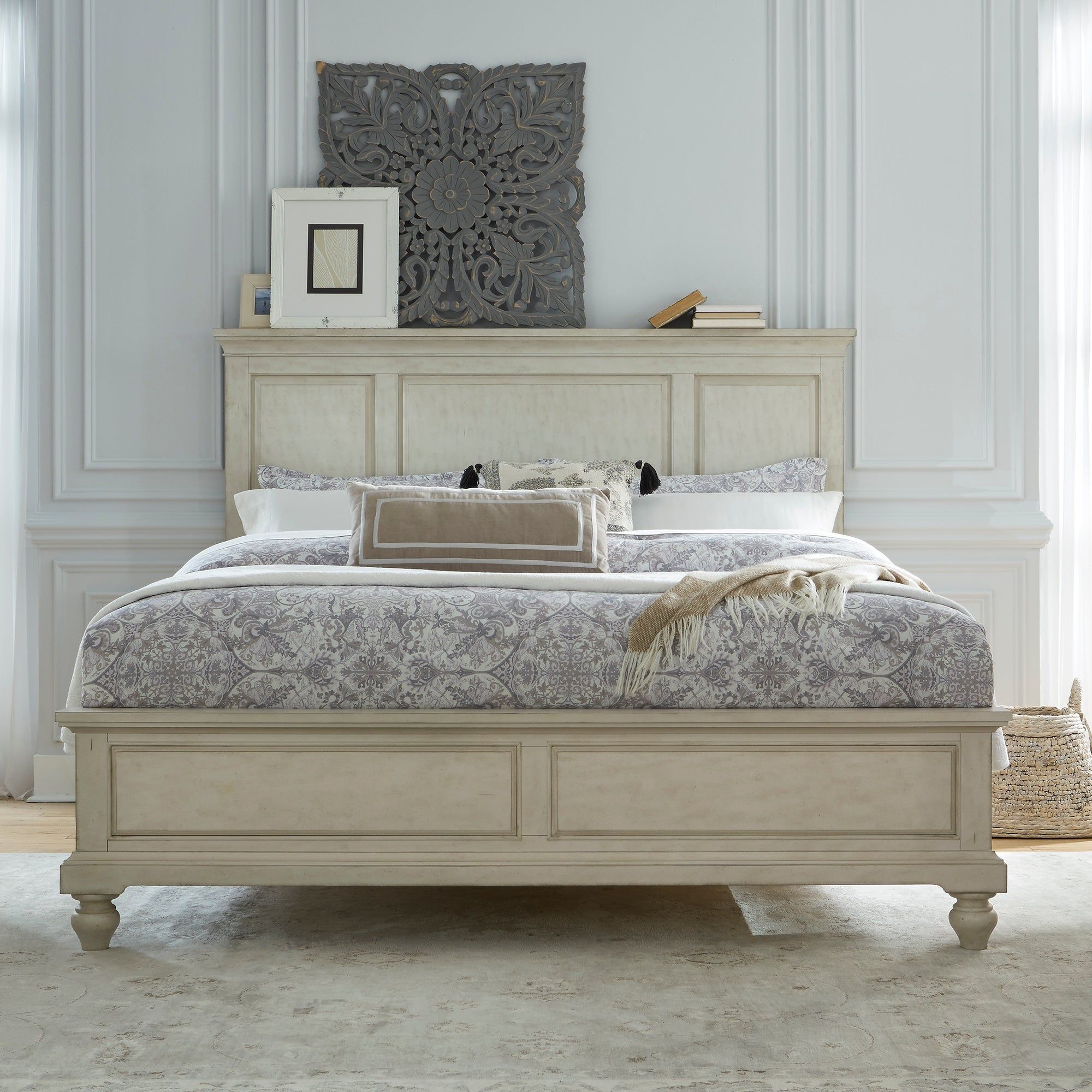 Timeless Elegance: The Allure of Antique White Bedroom Furniture