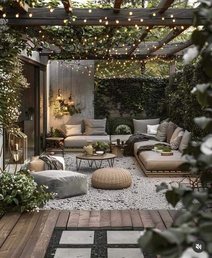 Transform Your Small Patio: Creative Design Ideas for Maximizing Your Outdoor Space