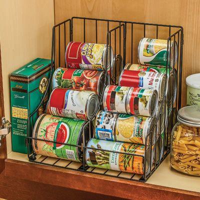 Use​ tiered racks for canned goods in your‍ galley⁢ kitchen