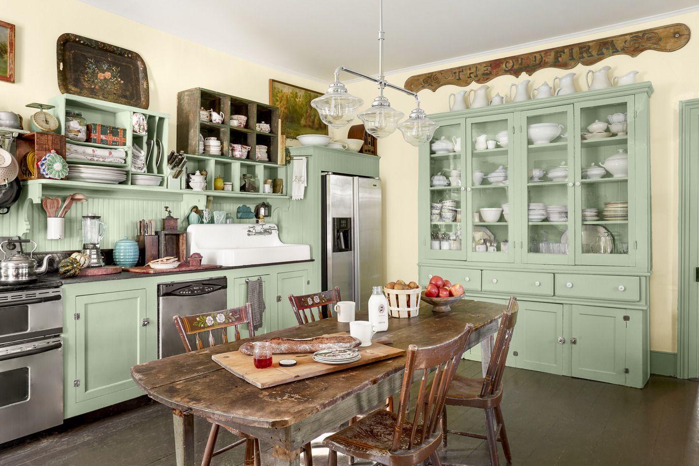 24 Charming Elements for Your Dream Country Kitchen