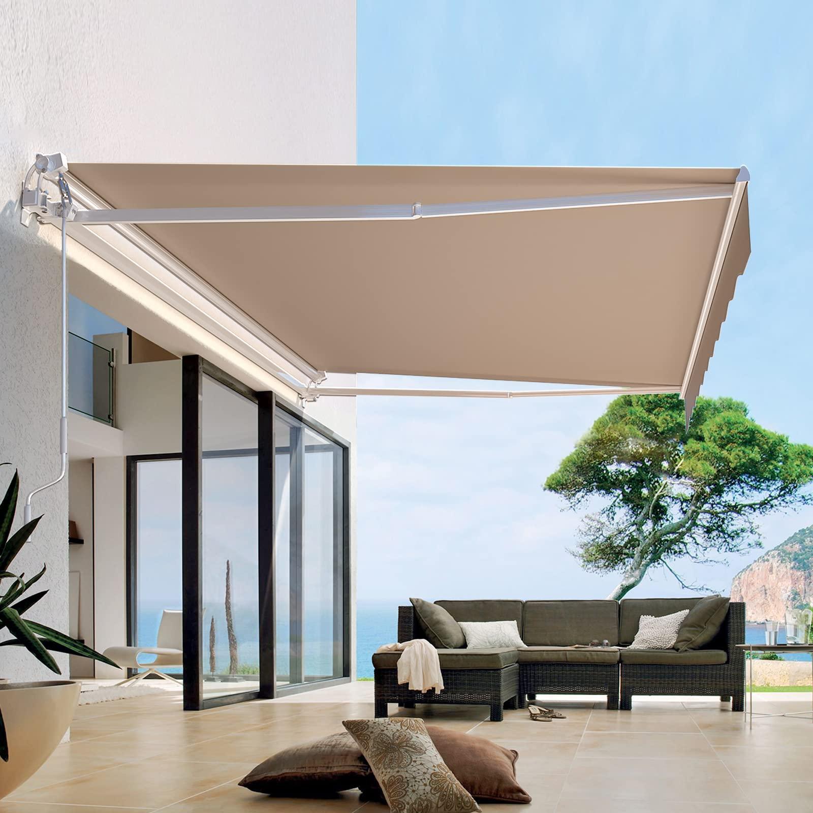 Install ⁢a retractable awning for⁤ flexible shade in your patio‌ design