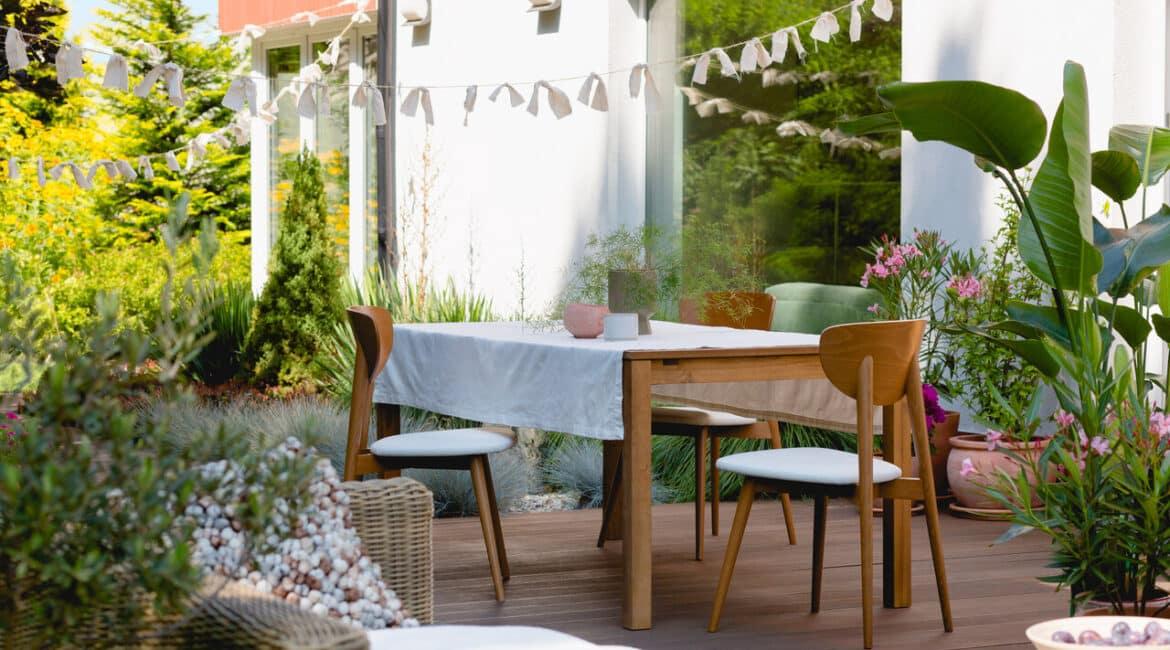 Eco-friendly materials: Sustainable ​choices ⁢empower a responsible ‌patio design