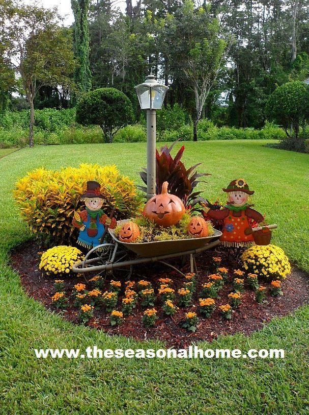 Incorporate⁤ seasonal decorations to refresh⁤ your backyard‌ design throughout the year