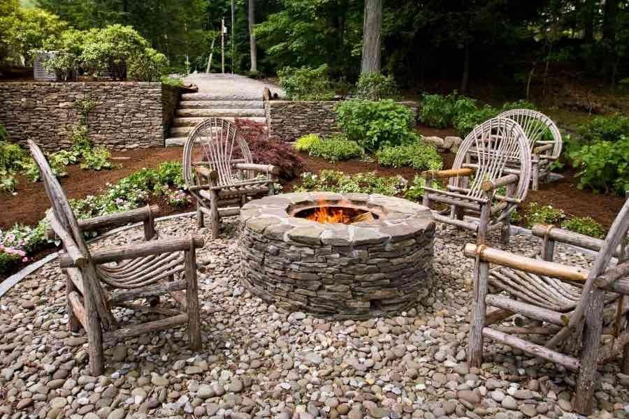 Fire pits create cozy gathering ⁤spots, enriching your Landscaping⁢ Design with warmth