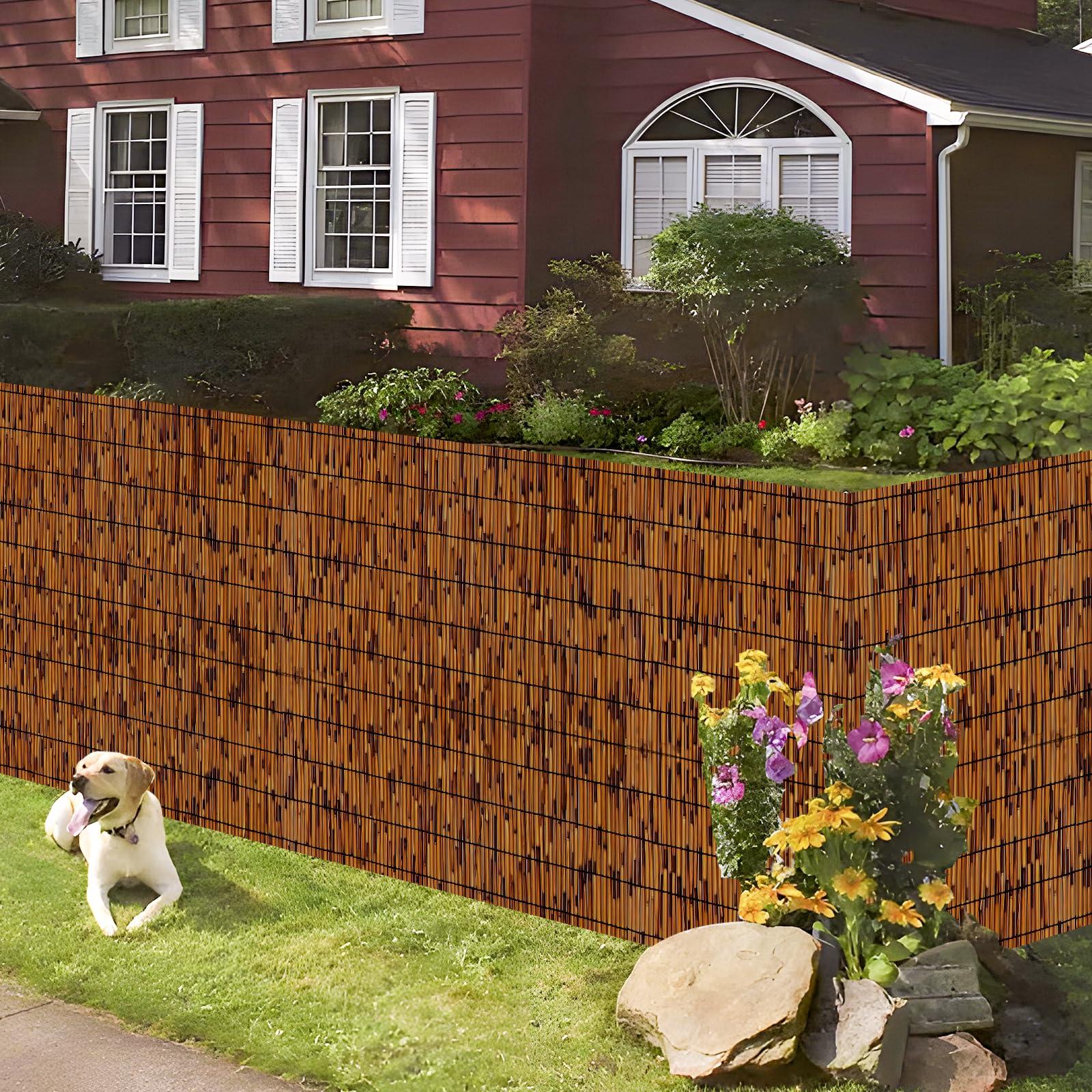 Create zones ⁣with natural fences to enhance ⁣privacy and structure in your backyard​ design