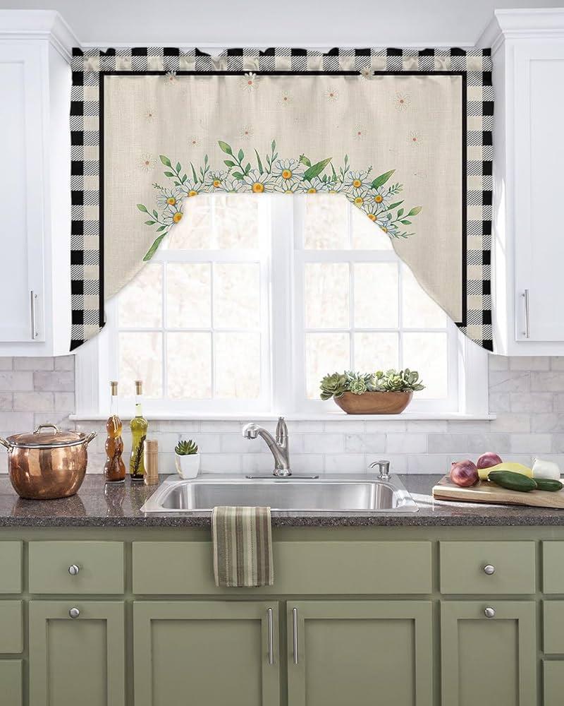 Cozy window‌ treatments to let in ‍natural light‌ in your country kitchen