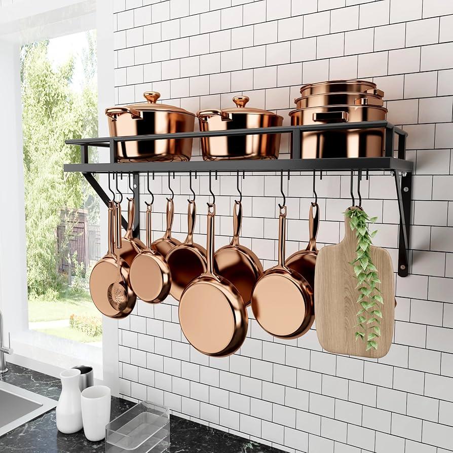 Keep ⁣countertops clear⁣ by using wall-mounted racks in your galley kitchen