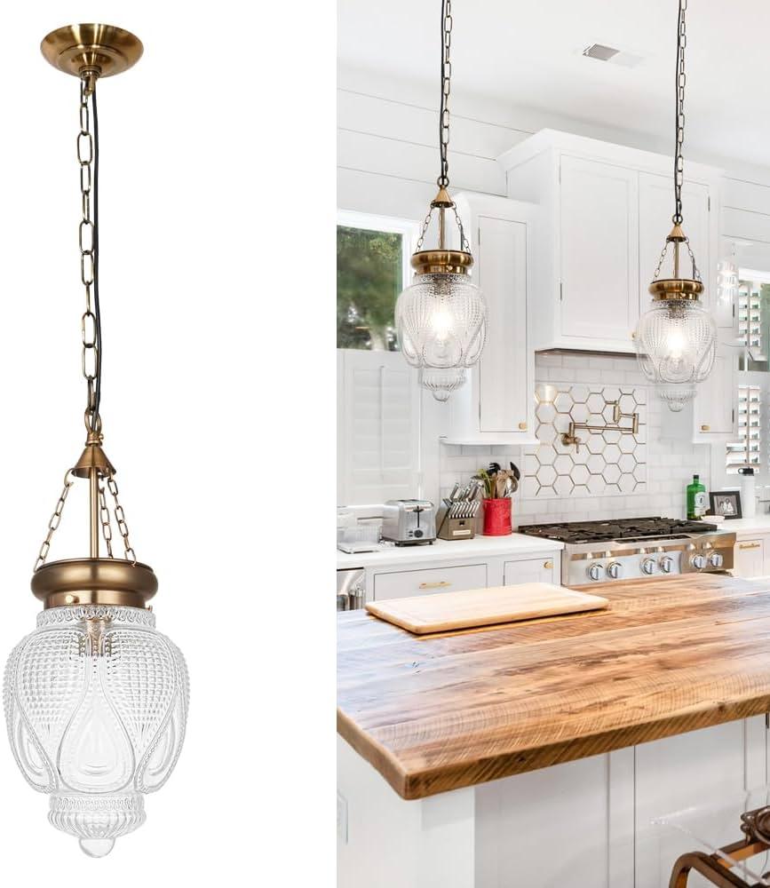 Pendant⁤ lights⁤ combine vintage flair‌ and modern ‍convenience in your farmhouse⁤ kitchen