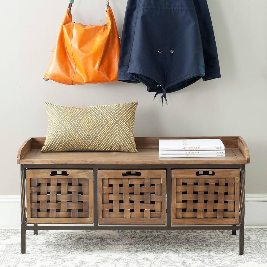 A welcoming entryway ‌with a ⁣charming bench in⁤ your country kitchen