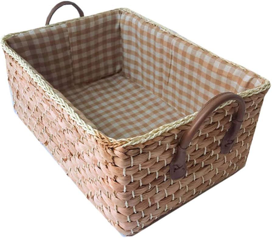 Woven baskets provide practical storage and a homely‍ feel in your country kitchen