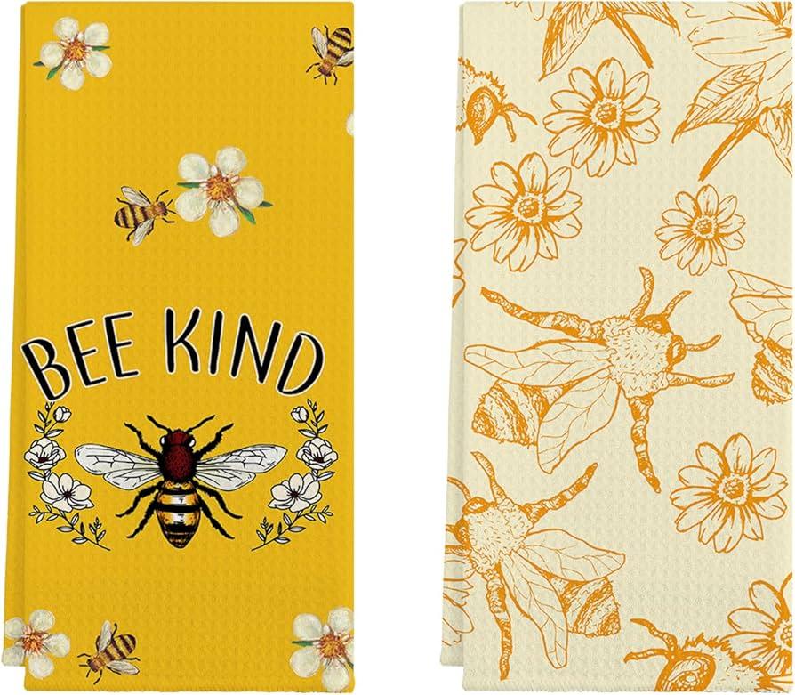 Cozy, patterned dish towels that bring warmth to your farmhouse kitchen​ decor