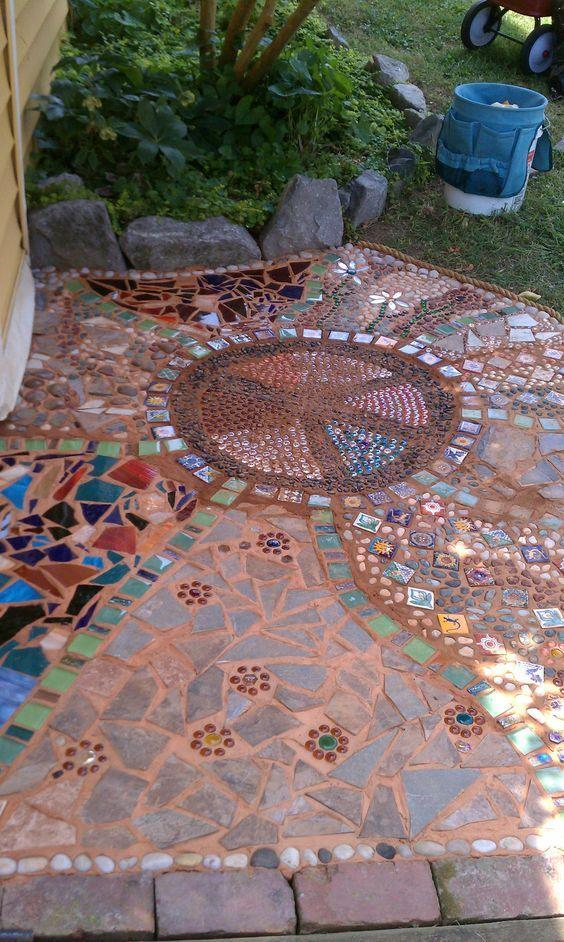 Use ‍mosaic tiles to add ‍artistic flair to your small⁤ patio‌ design