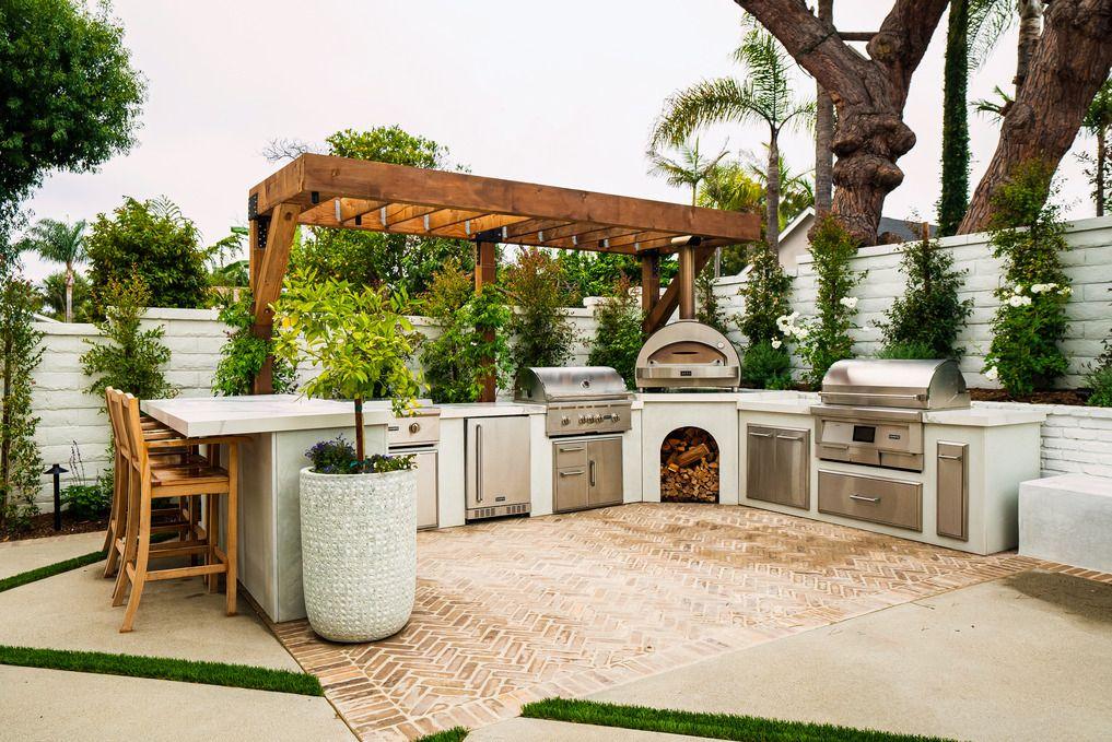 Set​ up ‍an outdoor kitchen for entertaining in your backyard‍ design space